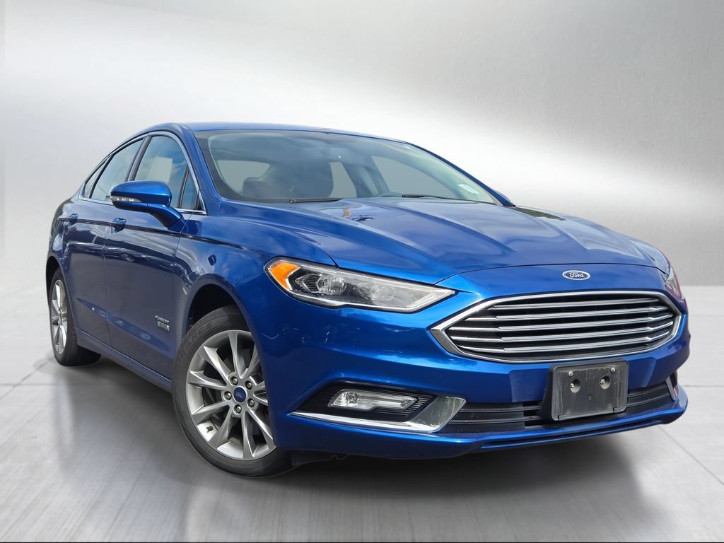 Used 2017 Ford Fusion Energi SE FWD image 1