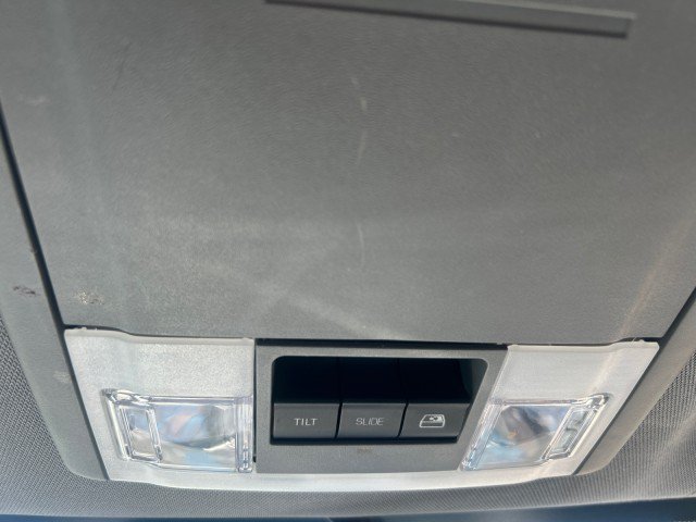 Used 2013 Ford F150 Lariat w/ Luxury Equipment Group AWD/4WD image 21