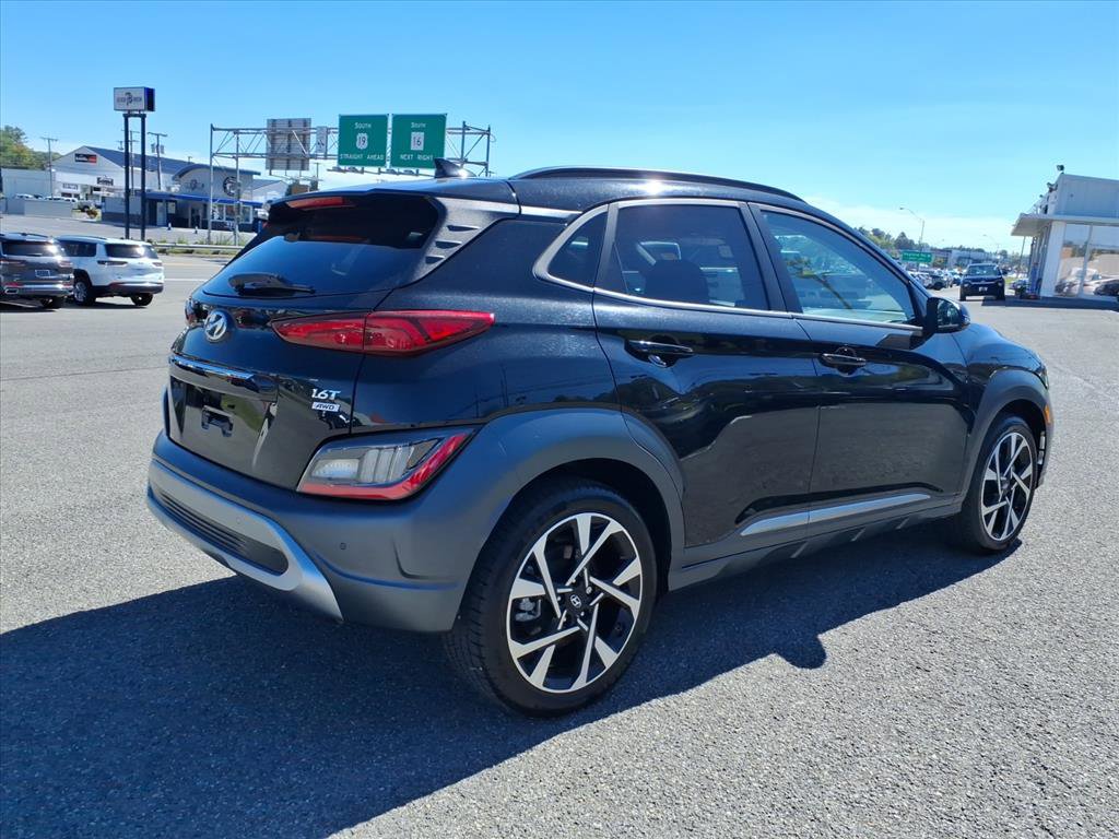 Used 2023 Hyundai Kona Limited w/ Cargo Package image 6
