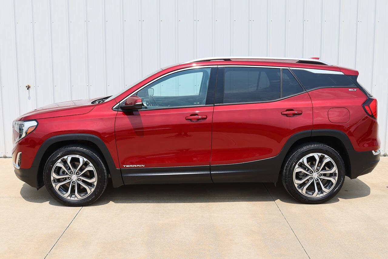 Used 2019 GMC Terrain SLT w/ Preferred Package image 2