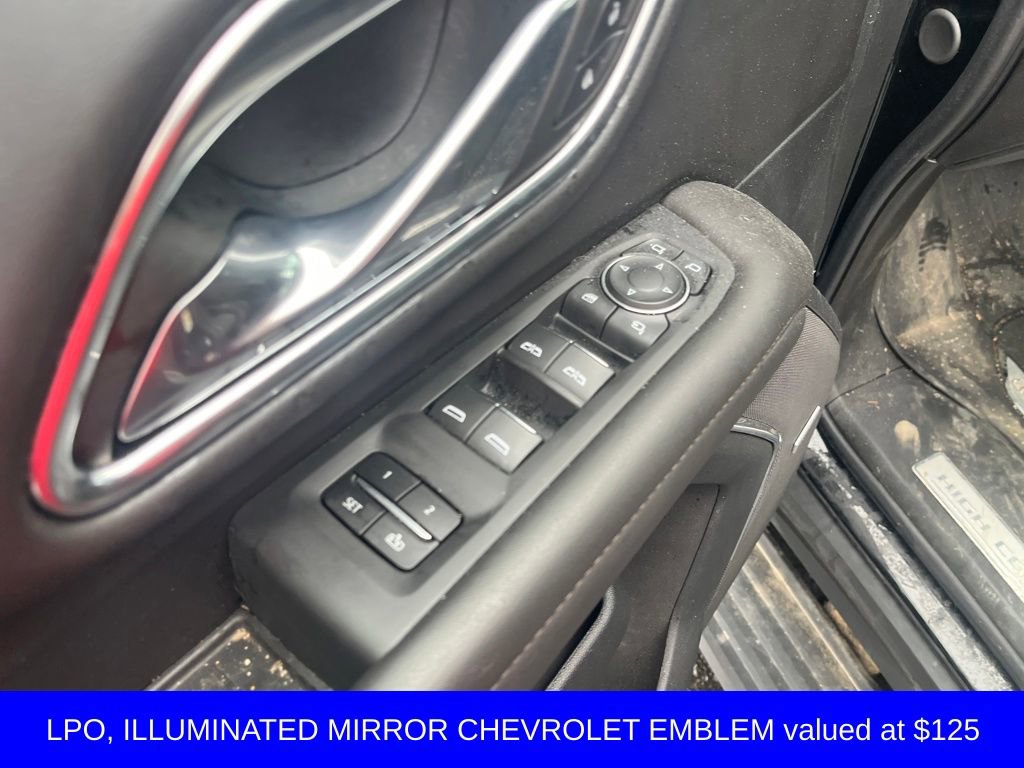 Used 2024 Chevrolet Suburban High Country w/ Advanced Technology Package image 12