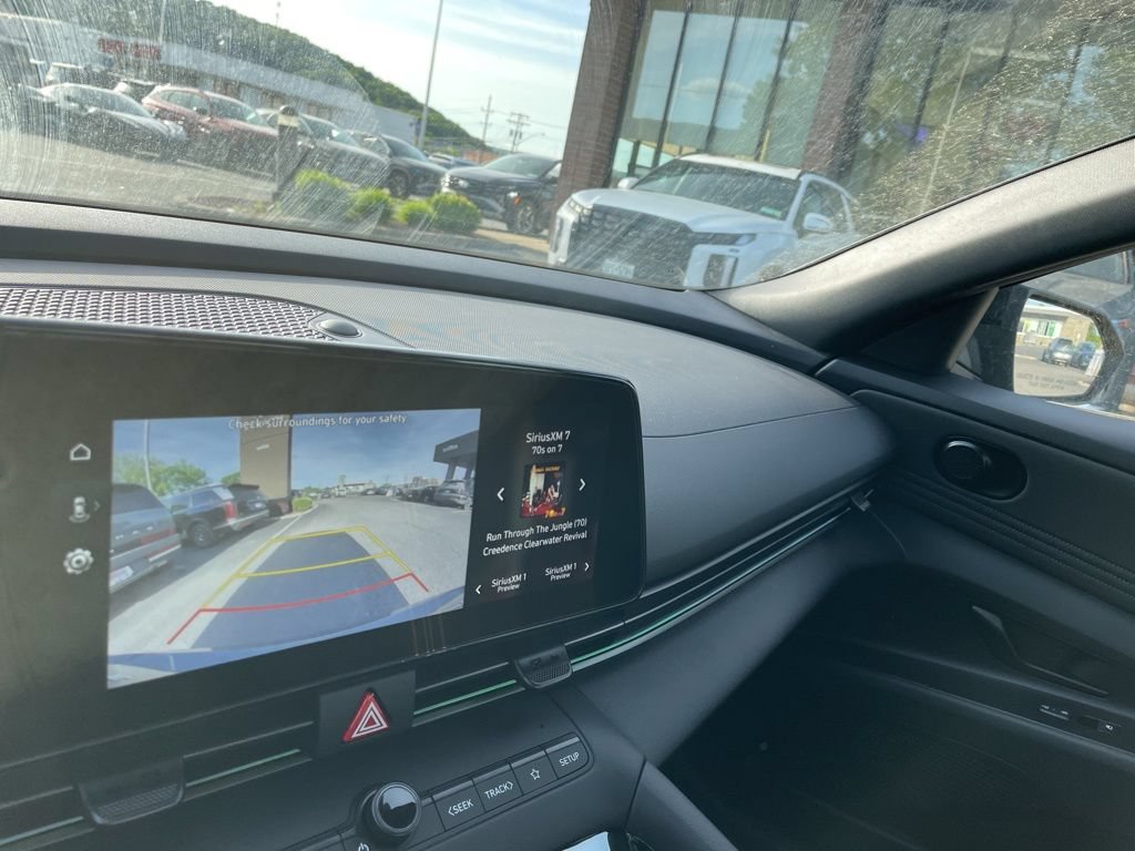 New 2026 Hyundai Elantra SEL FWD image 15