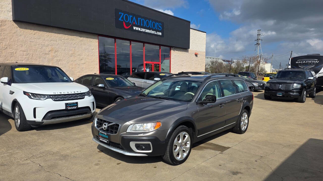 Used 2010 Volvo XC70 T6 image 1