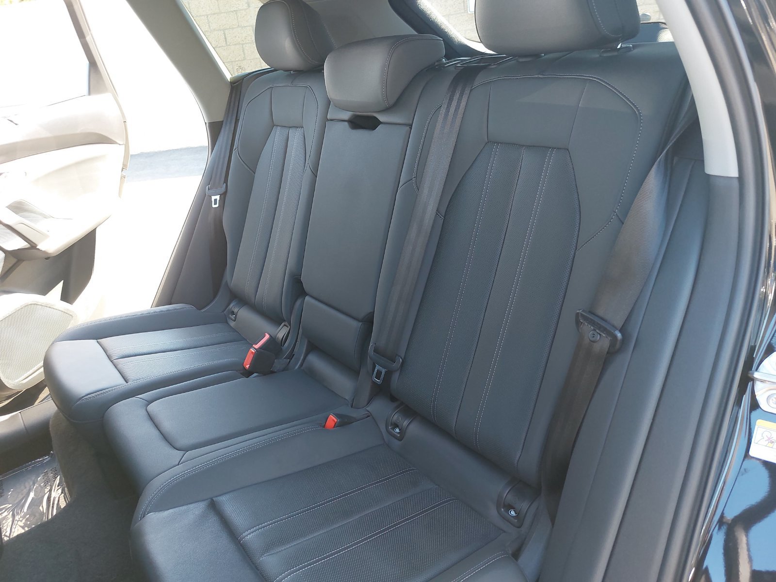 Used 2025 Audi Q5 Premium Plus w/ Premium Plus AWD/4WD image 14