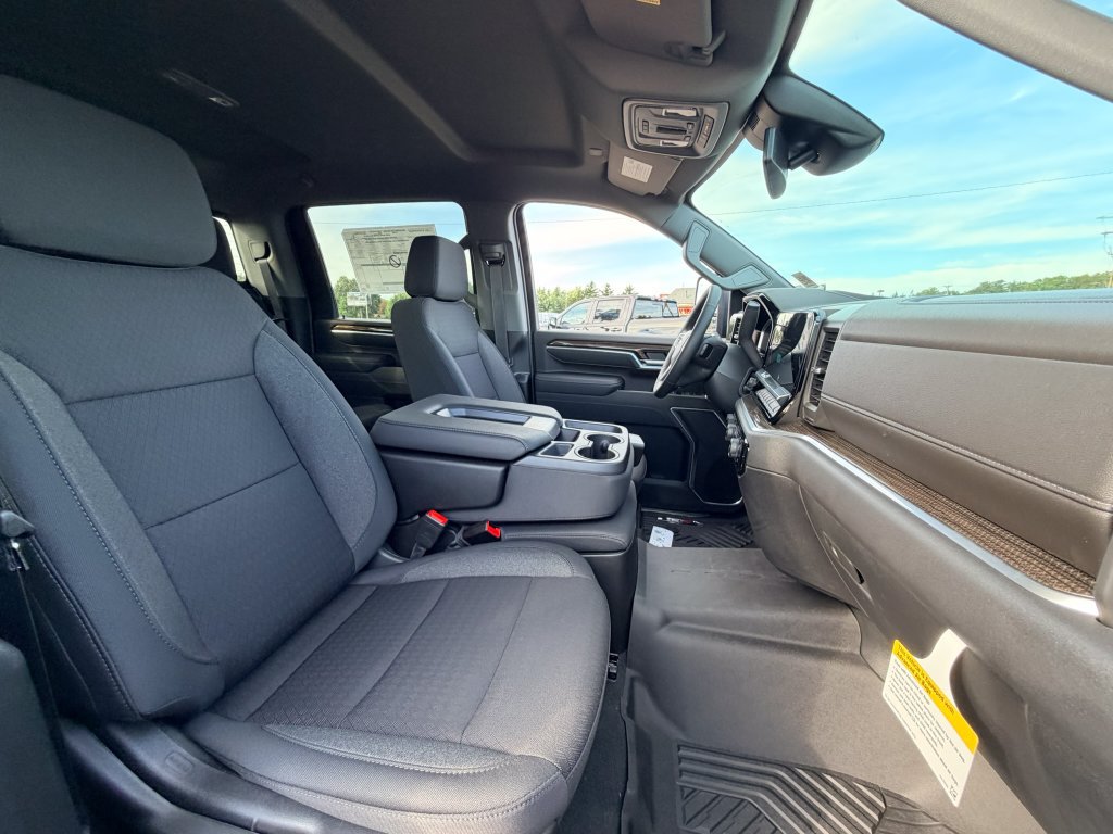 New 2026 Chevrolet Silverado 3500 LT w/ All Star Edition AWD/4WD image 9