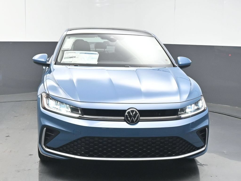 New 2026 Volkswagen Jetta SE FWD image 3