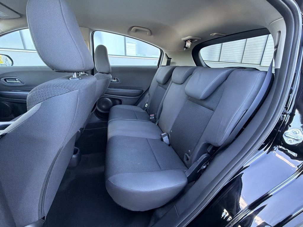 Used 2022 Honda HR-V LX image 23
