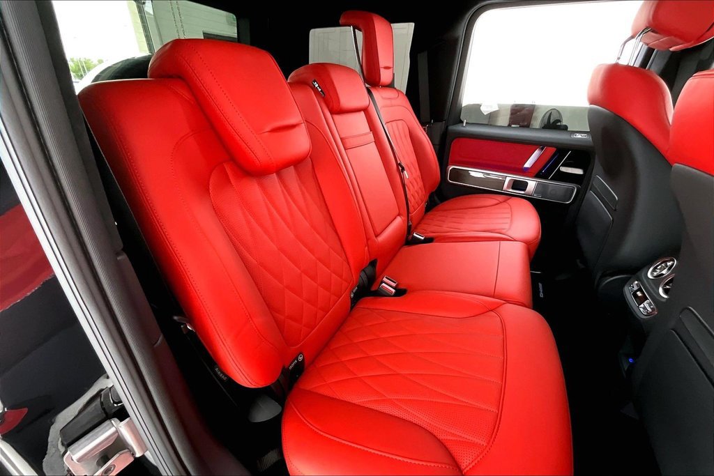 Used 2026 Mercedes-Benz G 63 AMG 4MATIC image 32