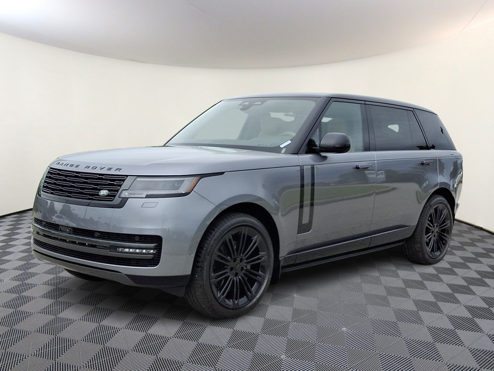 New 2026 Land Rover Range Rover Long Wheelbase SE AWD/4WD image 1