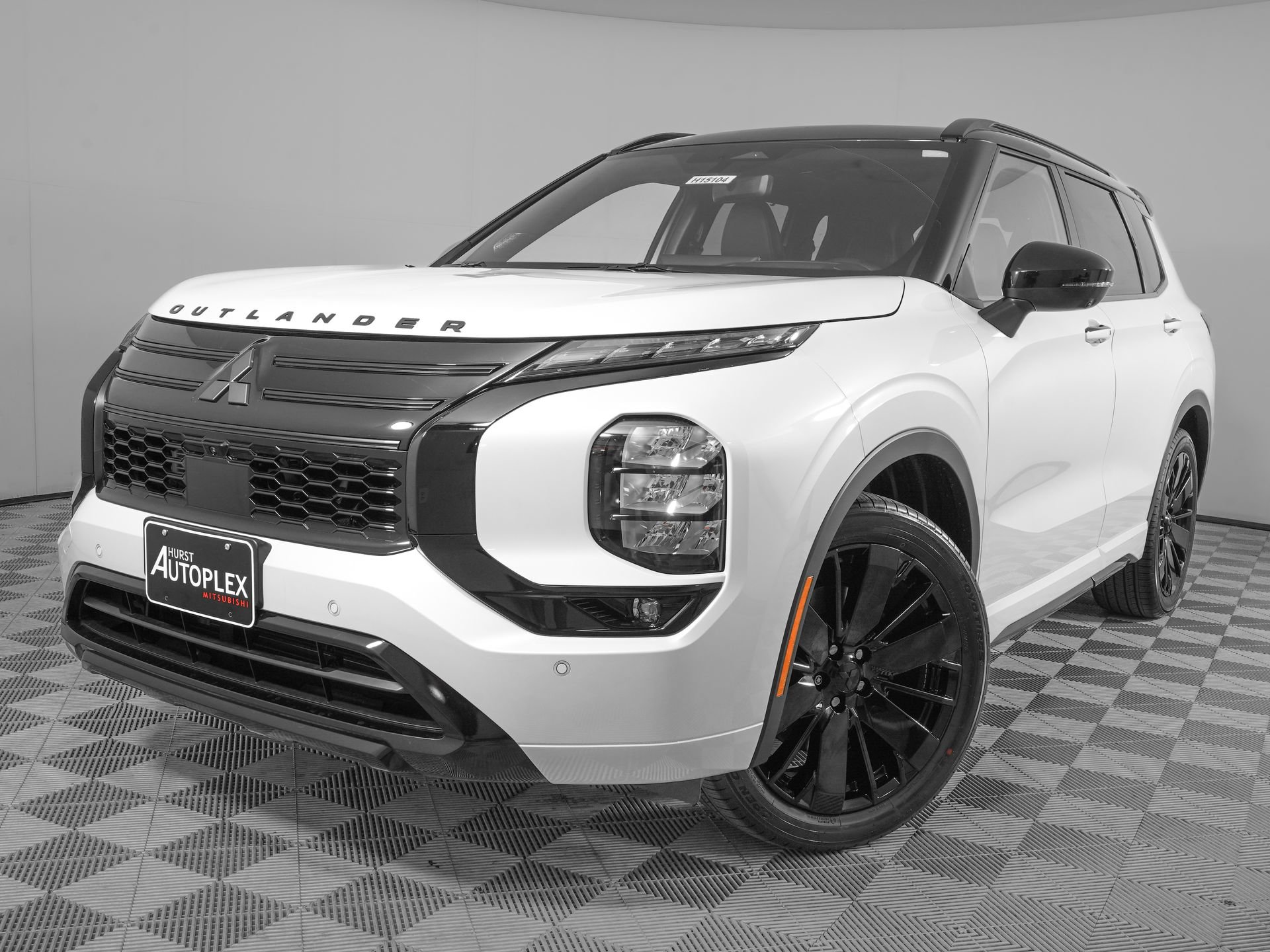 New 2026 Mitsubishi Outlander SEL Black Edition FWD image 2