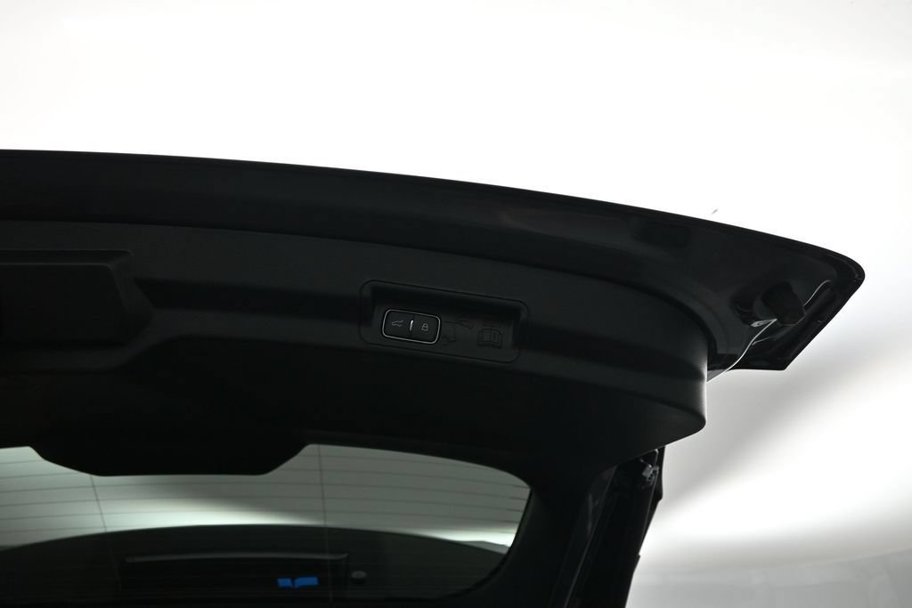 New 2026 Ford Explorer ST-Line w/ ST-Line Street Pack AWD/4WD image 25