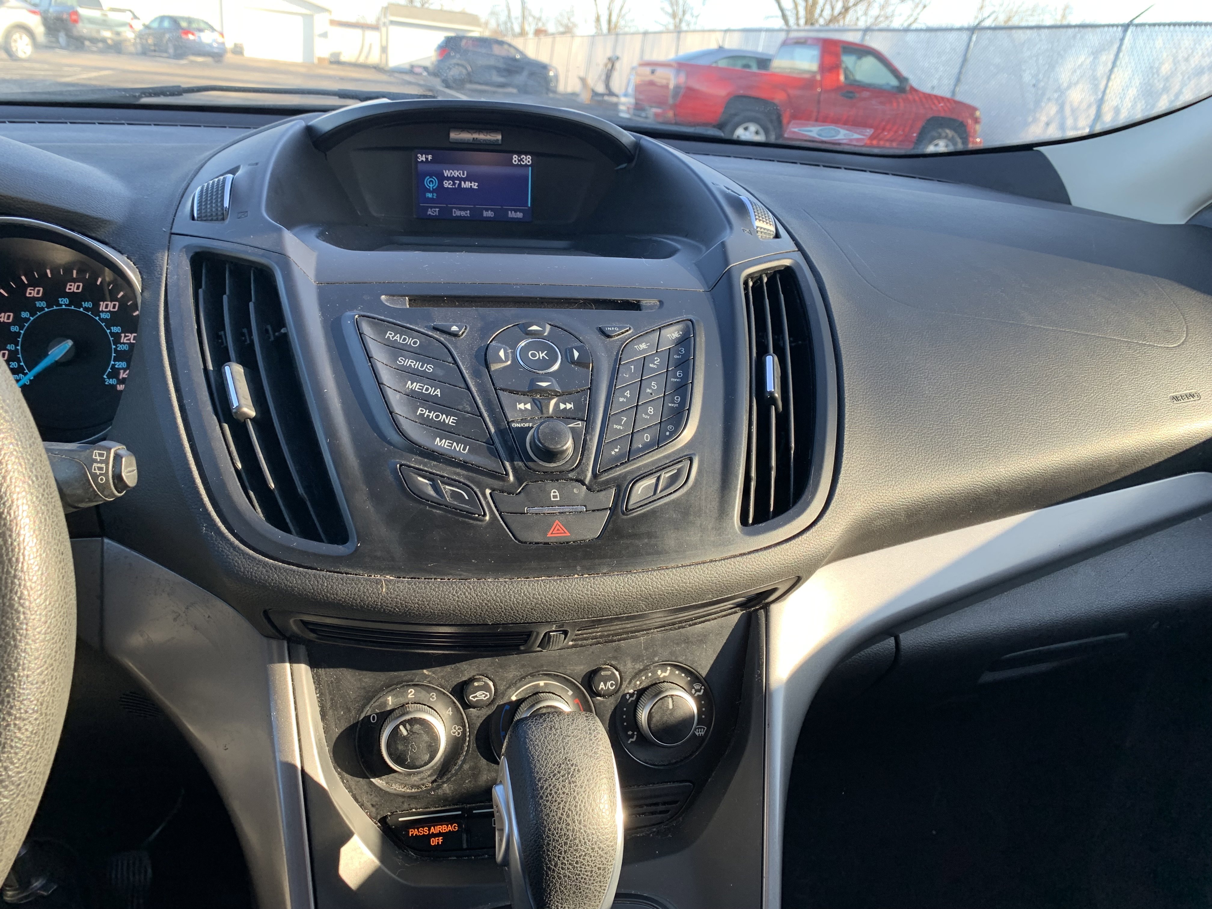 Used 2015 Ford Escape SE image 10