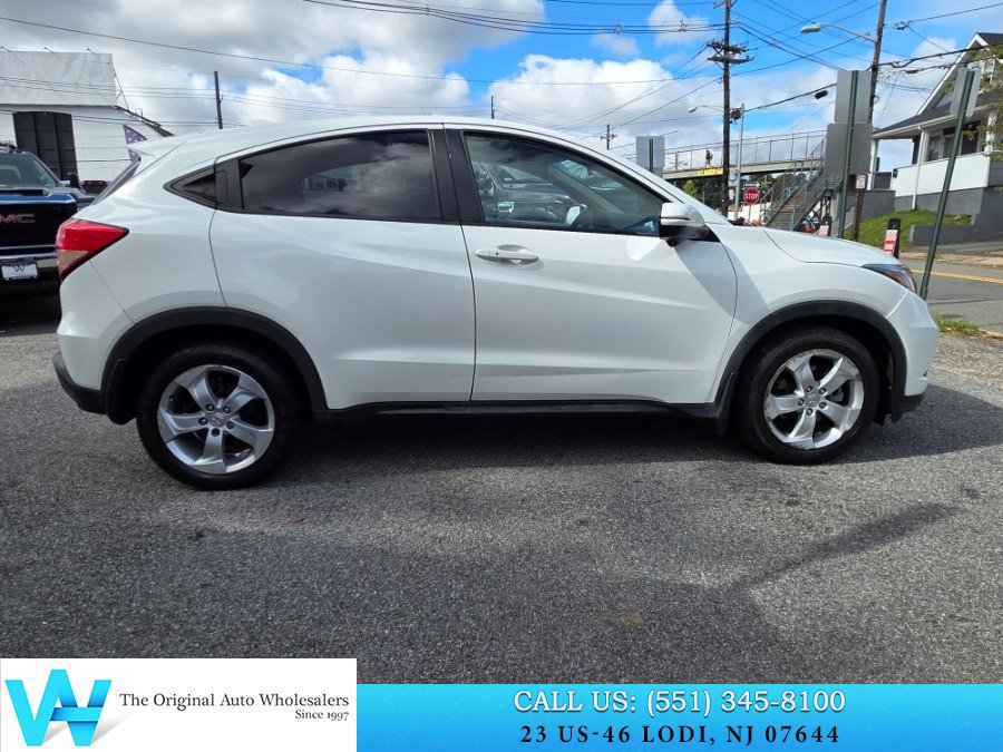 Used 2016 Honda HR-V EX image 7