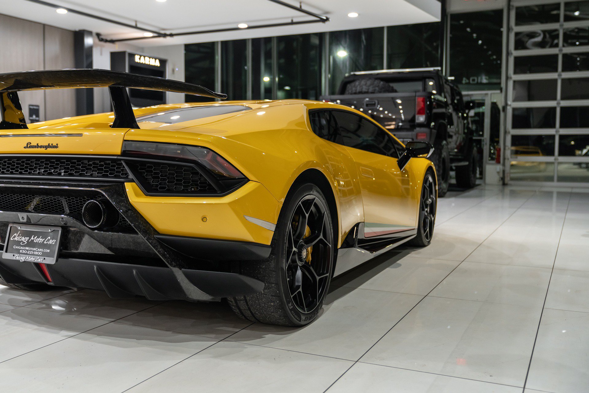 Used 2018 Lamborghini Huracan Performante AWD/4WD image 40