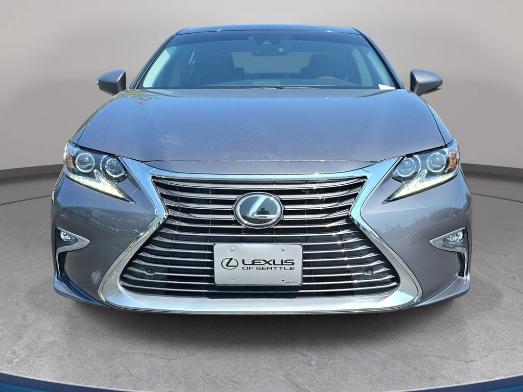 Used 2018 Lexus ES 350 w/ Luxury Package w/Wood Trim FWD image 2