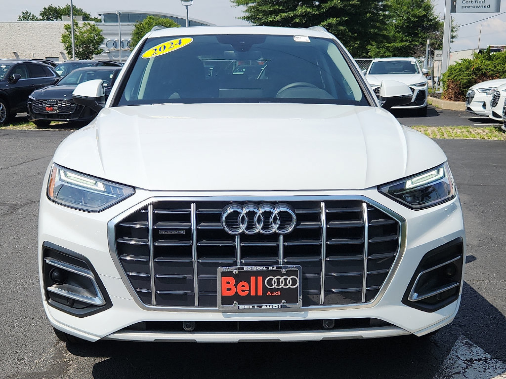 Used 2024 Audi Q5 2.0T Premium w/ Convenience Package AWD/4WD image 8