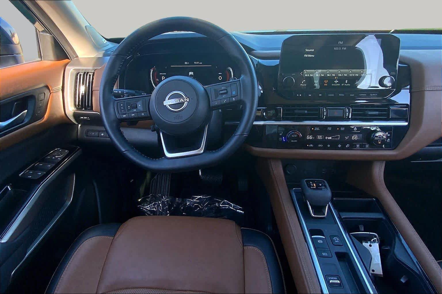 Used 2025 Nissan Pathfinder Platinum w/ Cargo Package FWD image 6
