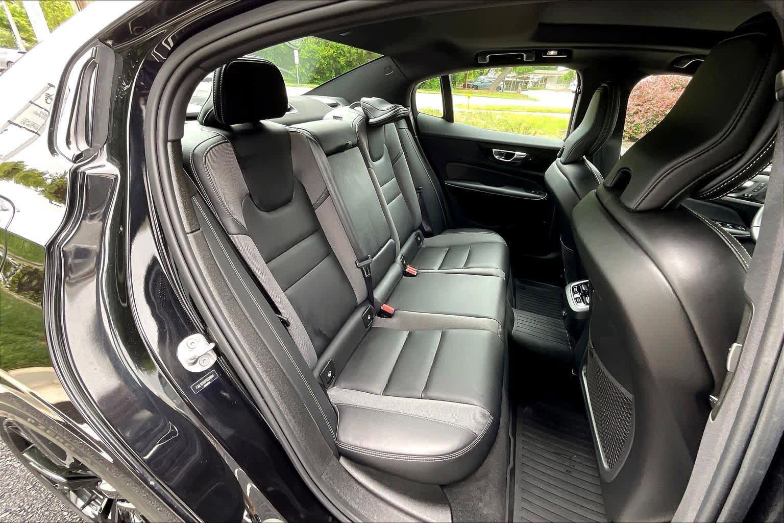 Used 2023 Volvo S60 B5 Ultimate w/ Climate Package AWD/4WD image 19