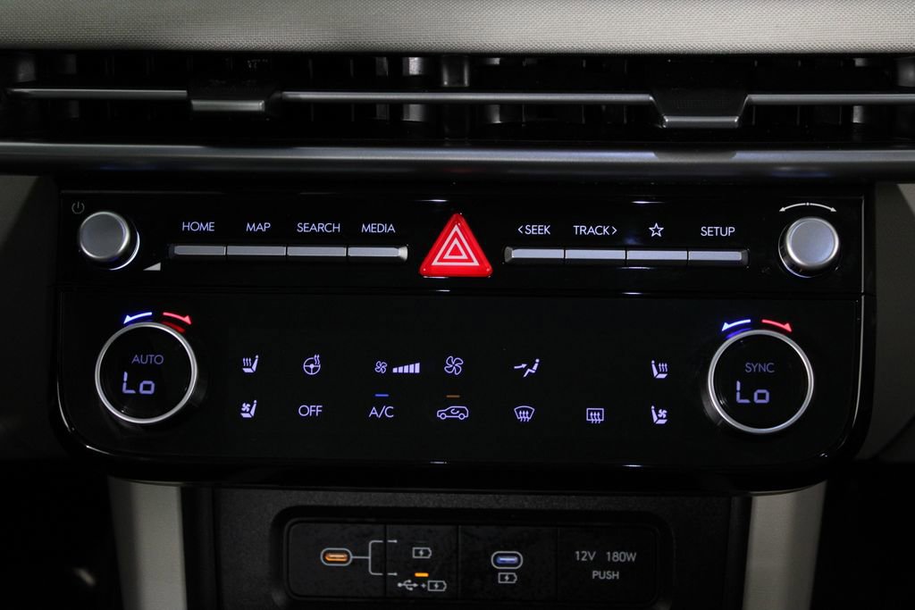 Certified 2025 Hyundai Tucson Limited image 22