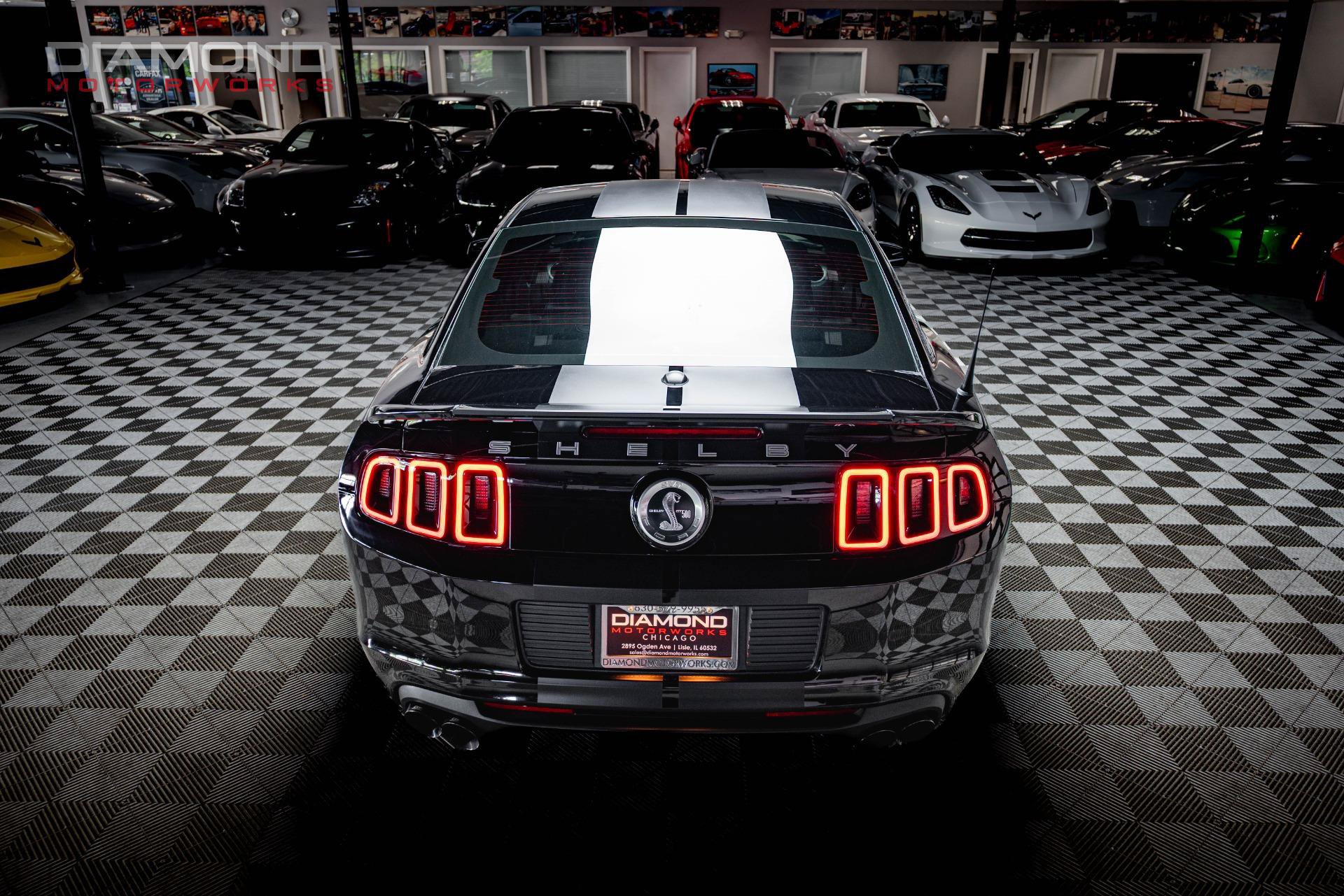 Used 2013 Ford Mustang Shelby GT500 RWD image 4