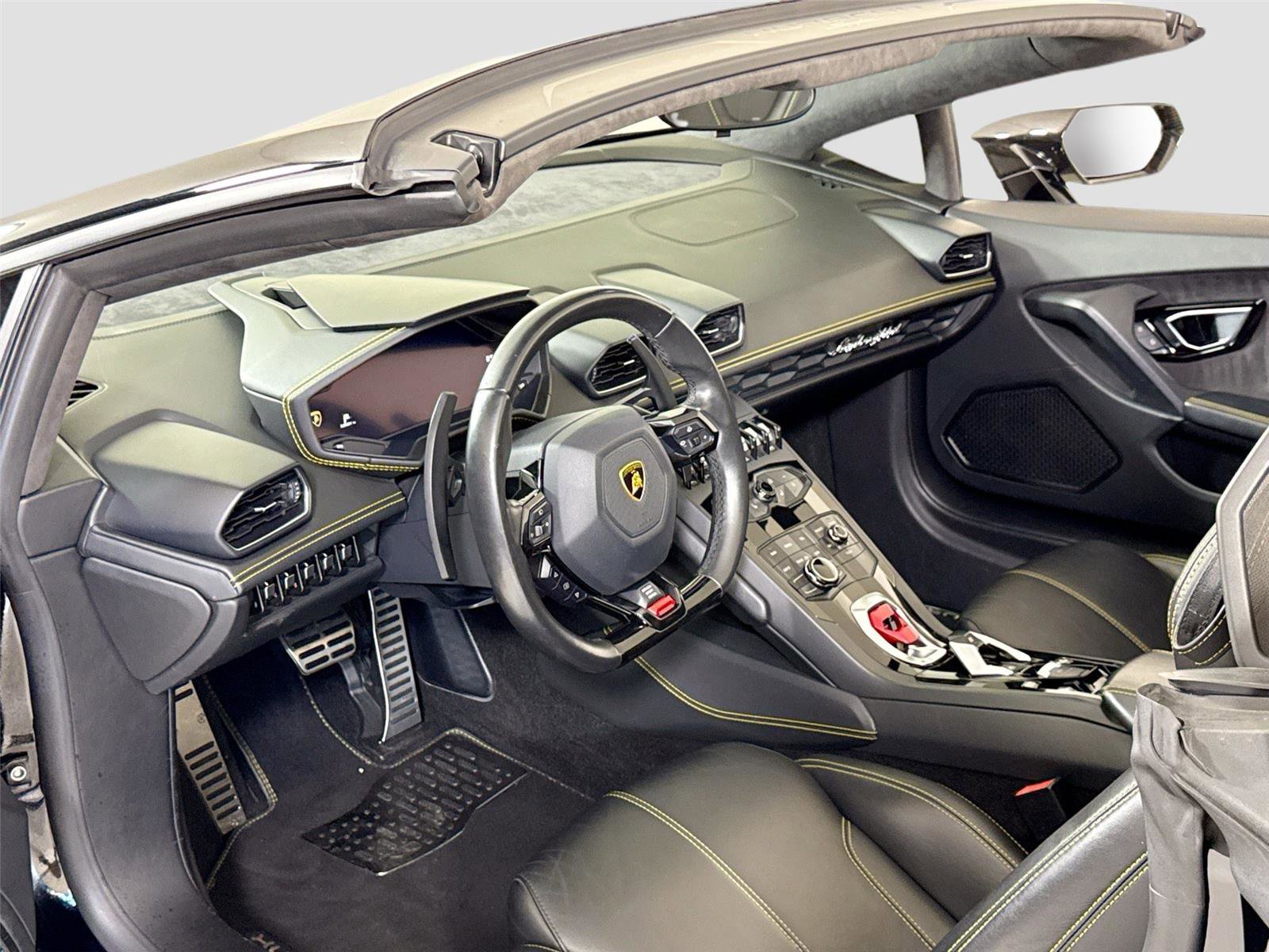 Used 2017 Lamborghini Huracan LP 610-4 image 15