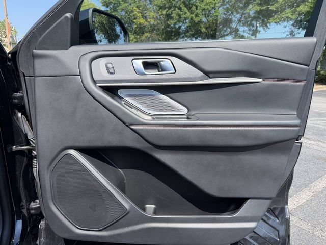 Used 2025 Ford Explorer ST AWD/4WD image 36
