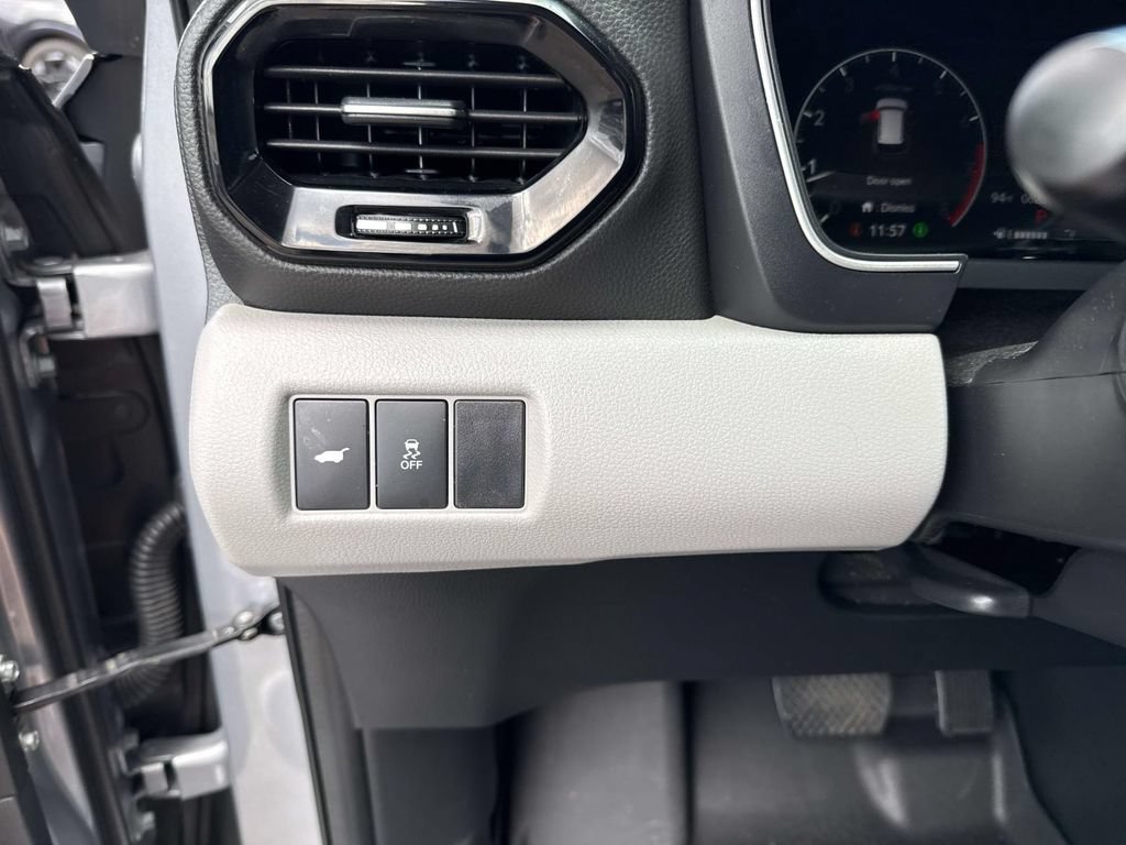 Used 2024 Honda Pilot Touring image 28