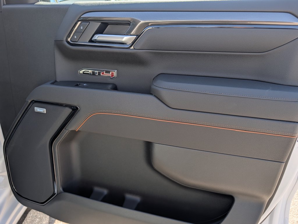 New 2026 GMC Sierra 1500 AT4 w/ AT4 Premium Package AWD/4WD image 34