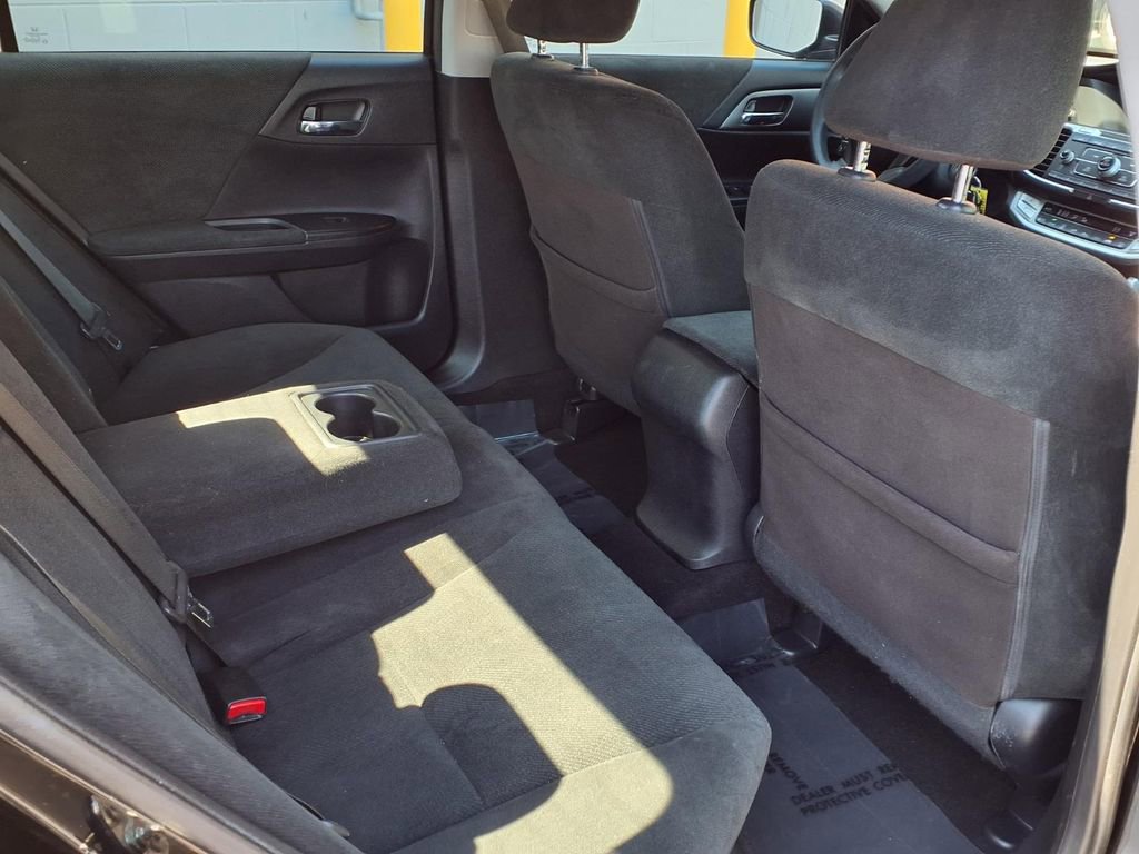 Used 2013 Honda Accord LX image 21