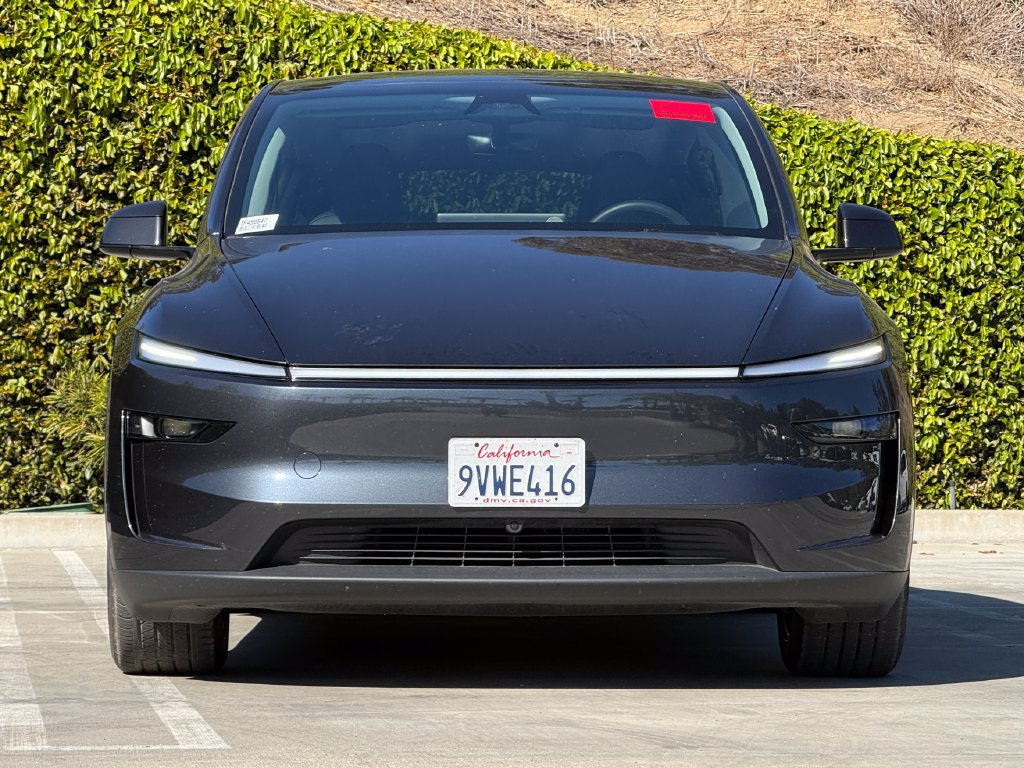 Used 2026 Tesla Model Y AWD image 5