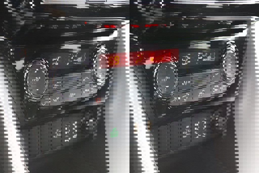 New 2026 Mitsubishi Eclipse Cross LE image 25