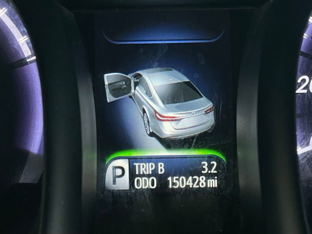 Used 2016 Toyota Avalon Limited image 40