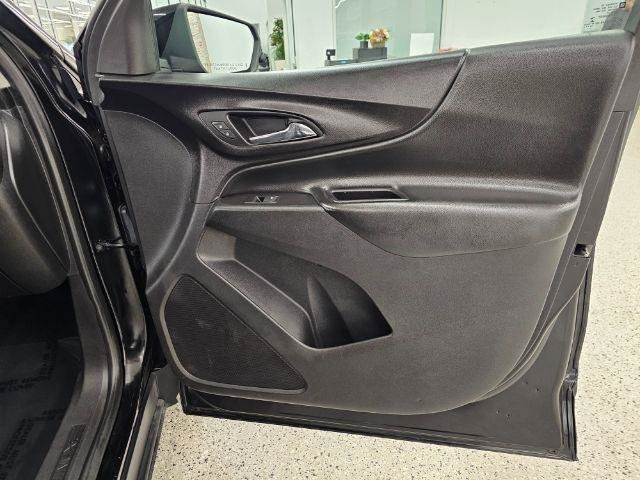 Used 2019 Chevrolet Equinox LT FWD image 27