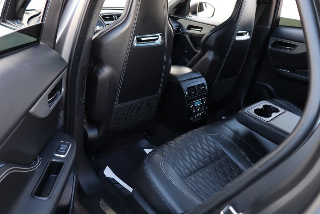 Used 2020 Jaguar F-PACE SVR AWD/4WD image 19