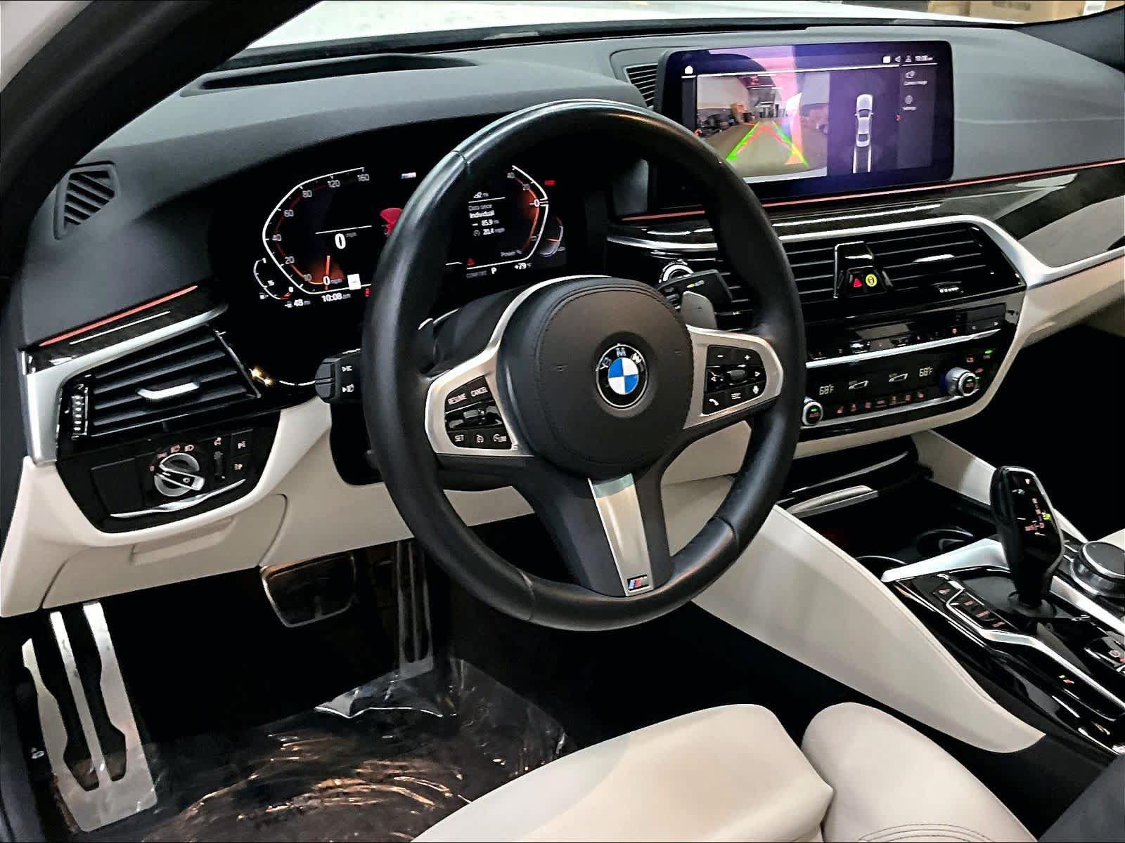 Used 2023 BMW 540i w/ M Sport Package RWD image 17