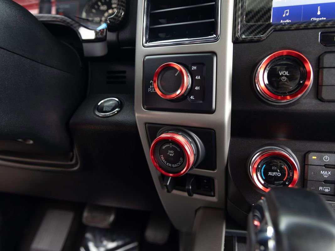 Used 2019 Ford F150 Lariat w/ Equipment Group 502A Luxury AWD/4WD image 29