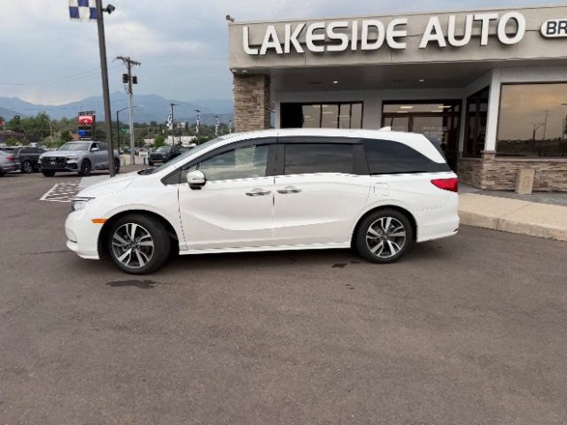 Used 2023 Honda Odyssey Touring image 4