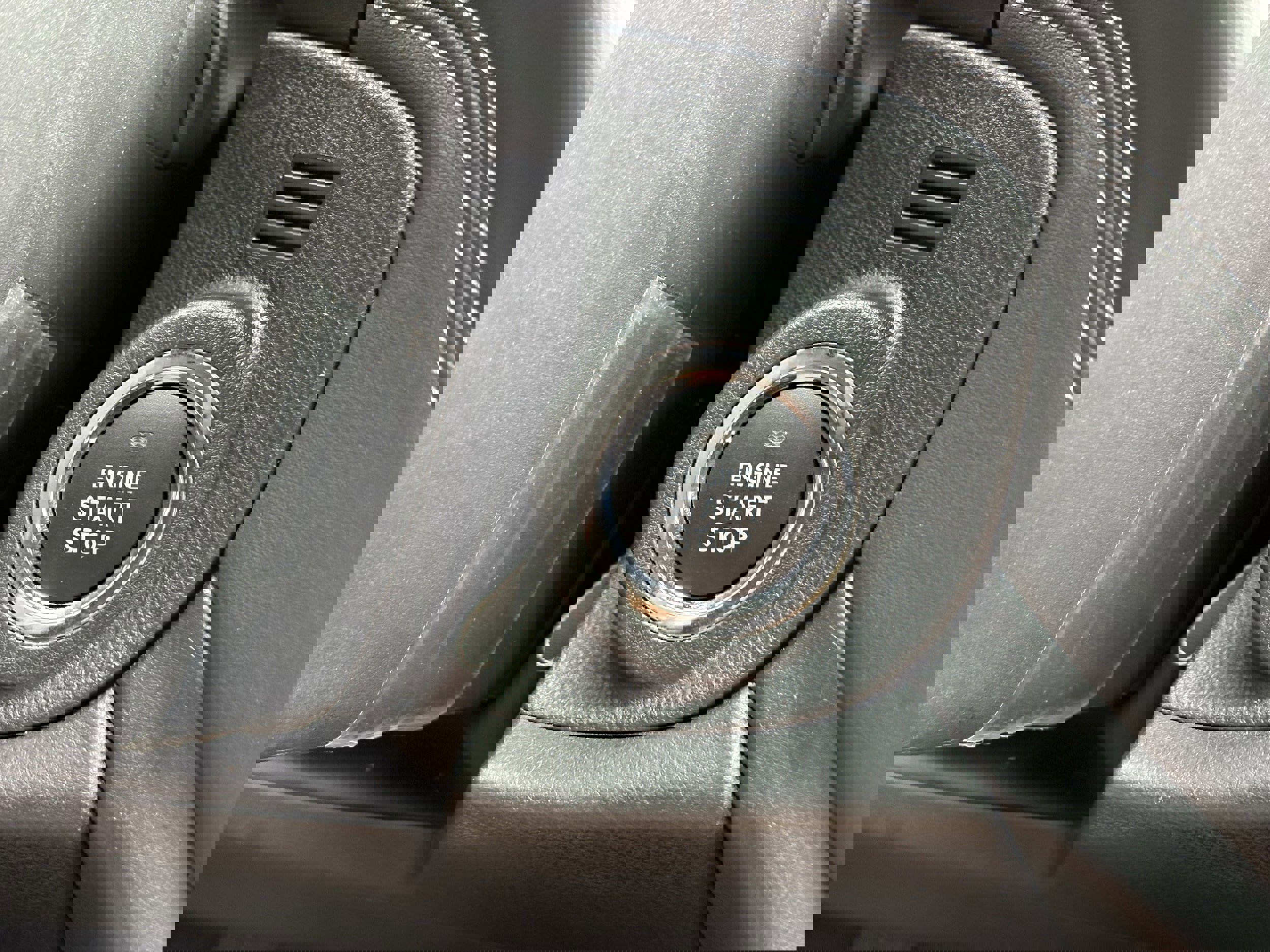 Used 2025 Subaru Outback Premium image 17