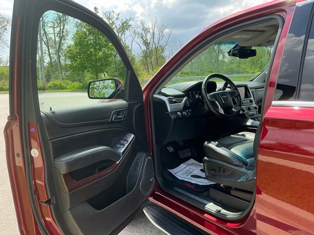 Used 2018 GMC Yukon SLT w/ Open Road Package AWD/4WD image 16