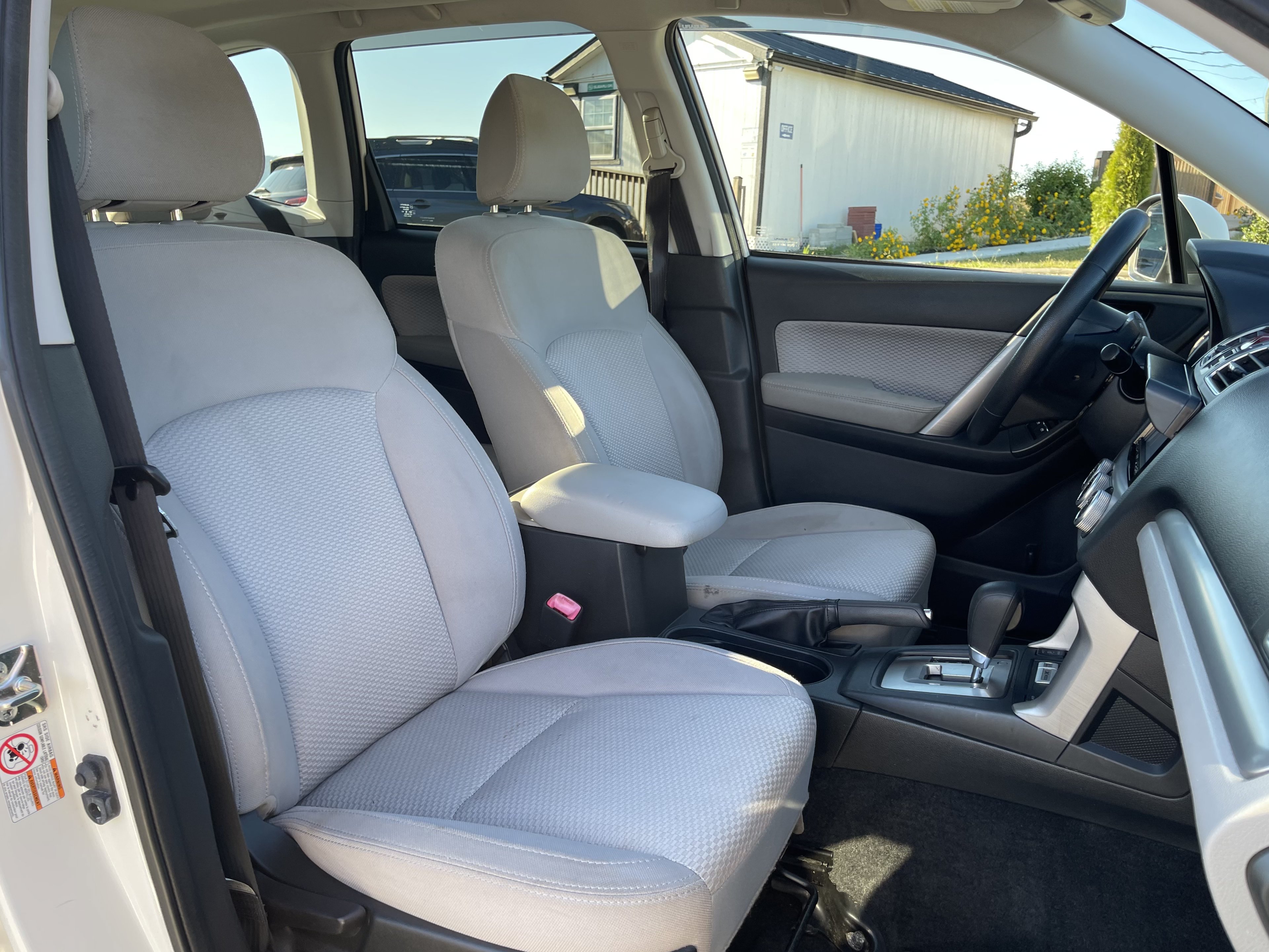 Used 2017 Subaru Forester 2.5i Premium w/ All-Weather Package AWD/4WD image 10