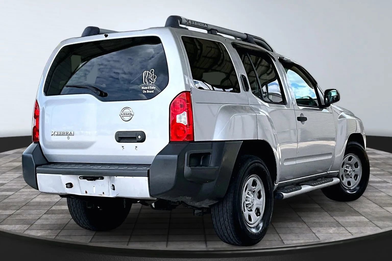 Used 2012 Nissan Xterra X RWD image 6