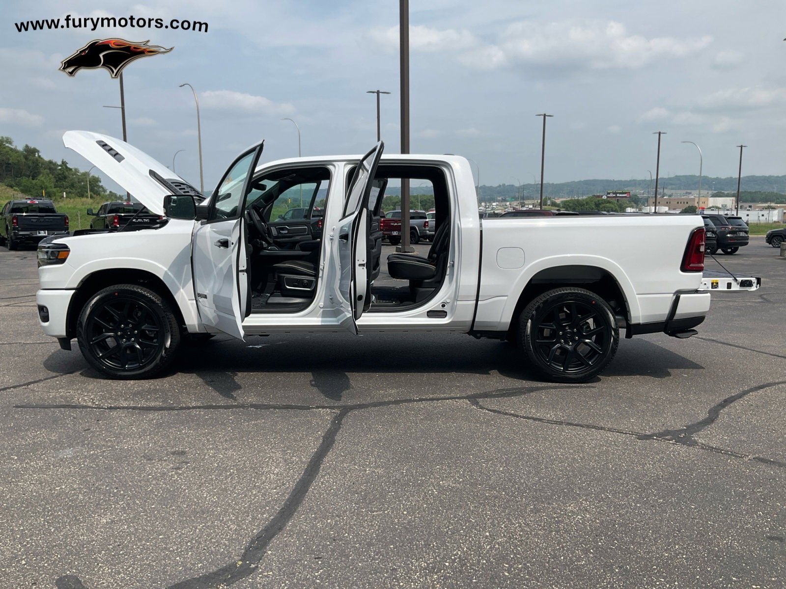 New 2026 RAM 1500 Laramie w/ Night Edition image 39