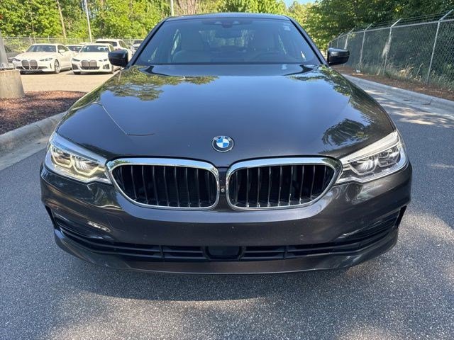 Used 2017 BMW 540i xDrive AWD/4WD image 4