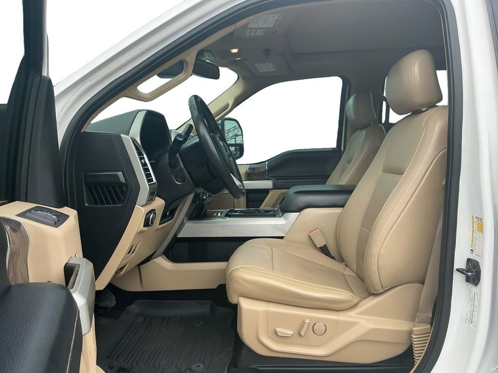 Used 2018 Ford F250 Lariat w/ Lariat Ultimate Package AWD/4WD image 14