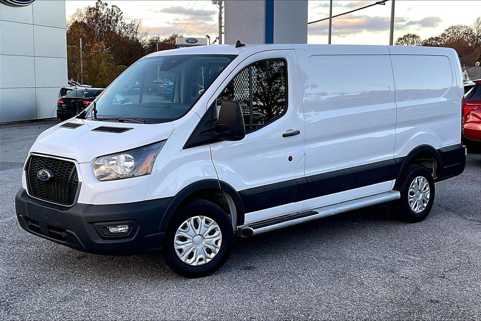 Certified 2024 Ford Transit 250 Low Roof w/ Exterior Upgrade Package RWD image 3