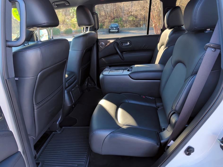 Used 2024 Nissan Armada SL w/ Midnight Edition Package image 9
