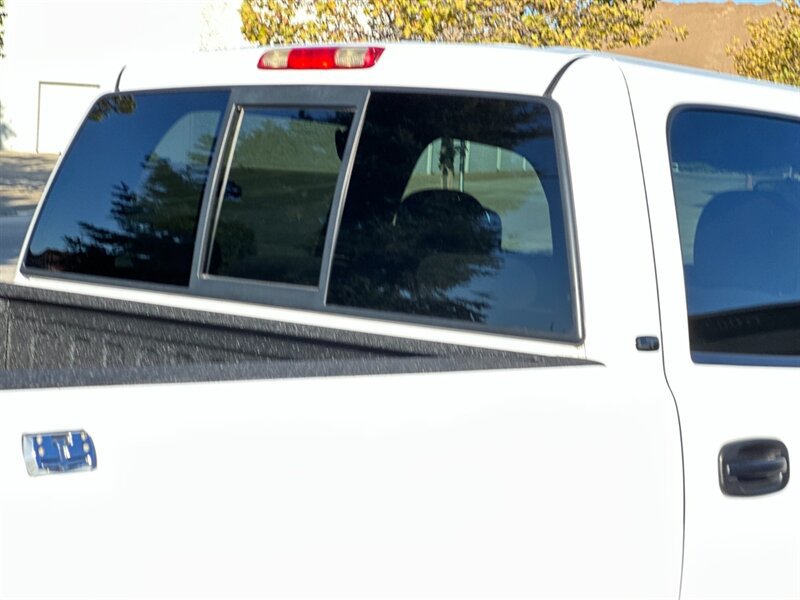 Used 2007 Chevrolet Silverado 3500 LT w/ Heavy-Duty Power Package AWD/4WD image 20