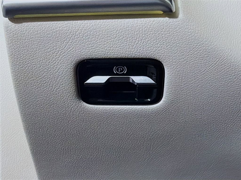 Certified 2024 Mercedes-Benz S 580 4MATIC Sedan image 11