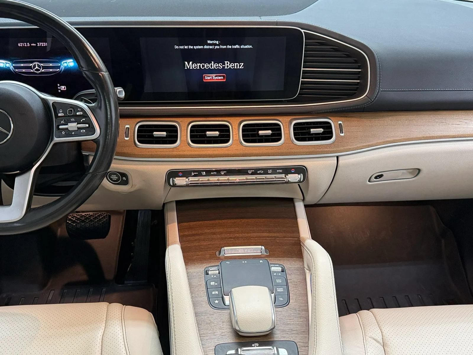 Used 2021 Mercedes-Benz GLS 450 4MATIC image 10