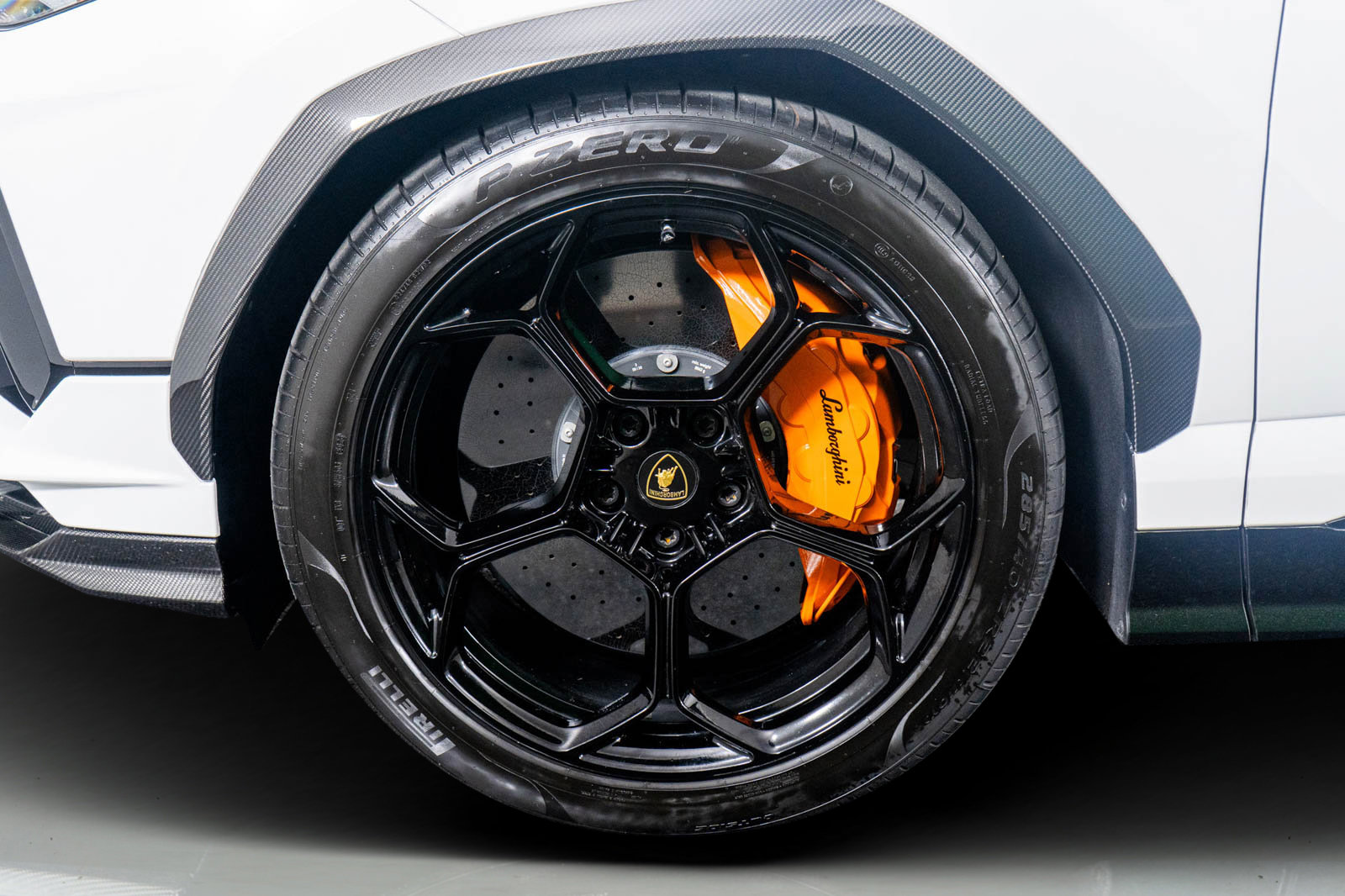 Used 2023 Lamborghini Urus Performante image 15